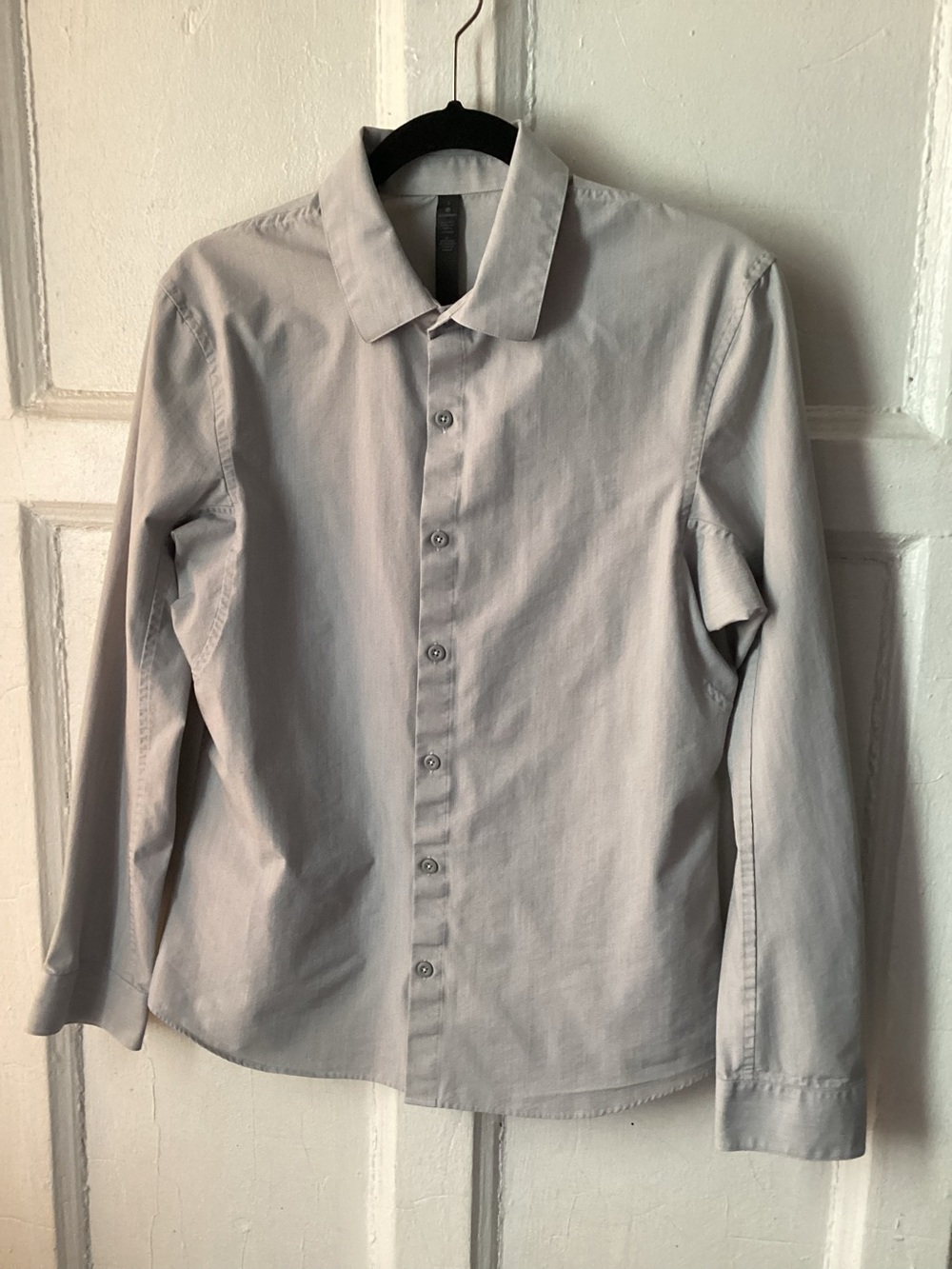 lululemon athletica Light Gray Casual Button-Front Shirt